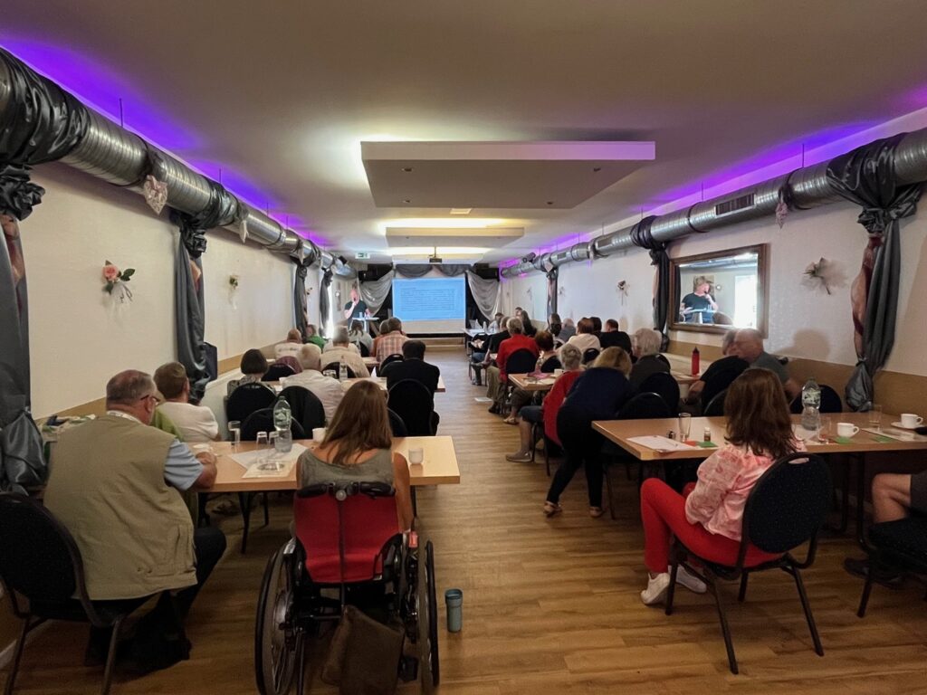 Parteitag dieBasis NRW in Leverkusen